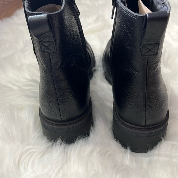 🆕 Clarks Collection Hearth Rose Black Leather Zipper Boots Size 9.5 - Picture 6 of 13